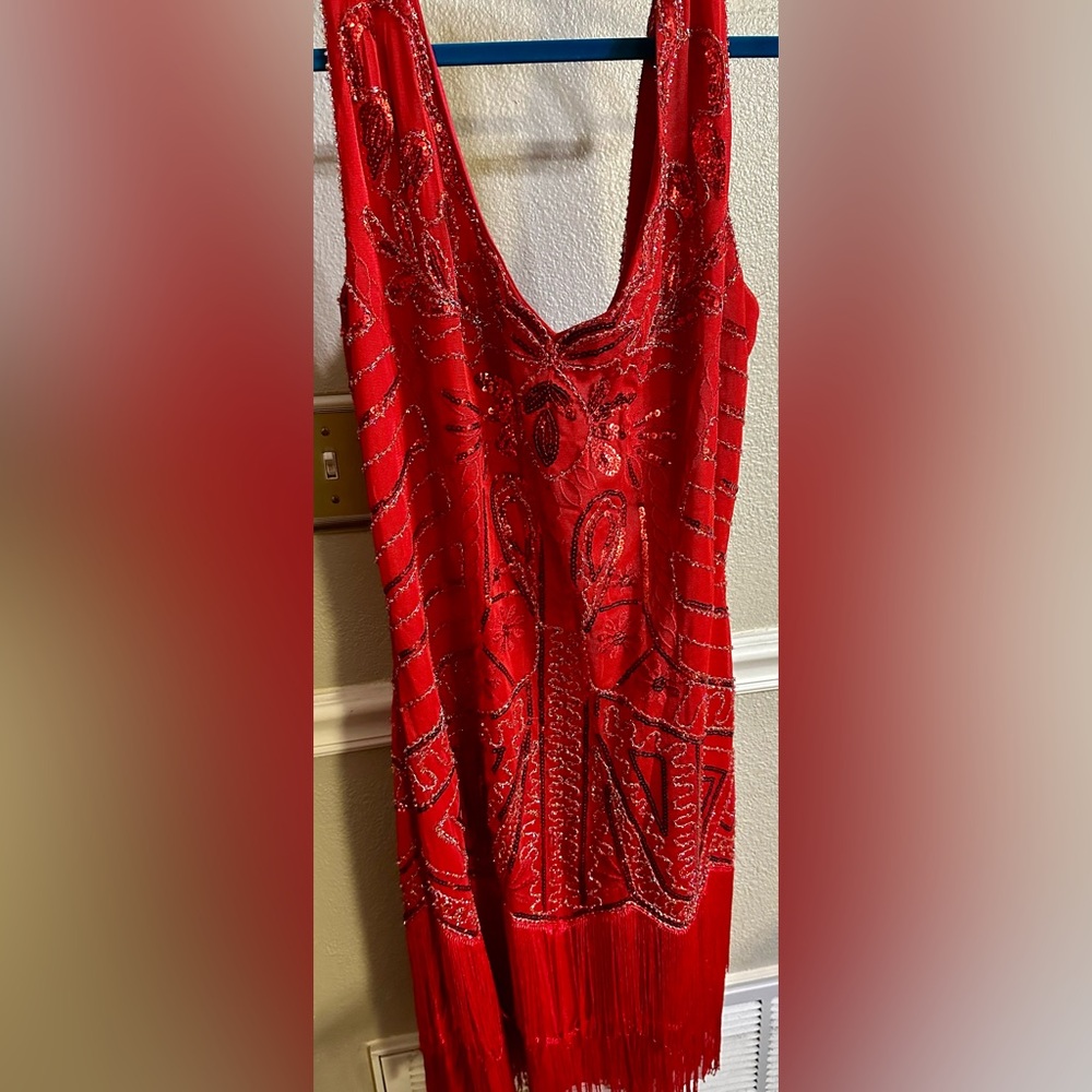 Babeyond knee length flapper dress, red